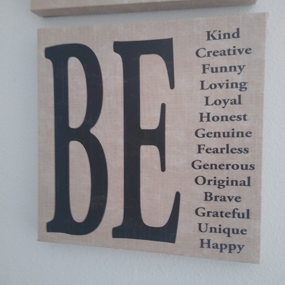 Inspirational Love Canvas Wall hangings, set of 3 - Picture 3 of 6